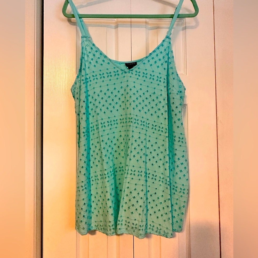 Torrid Size 1 Turquoise Eyelet Camisole
